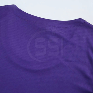 Uniforme de Baloncesto Completo, Ligero y Transpirable, de Poliéster con Estampado por Transferencia de Calor en Rosa Púrpura - Product Image 4