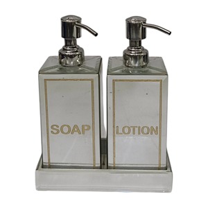 Pompe à savon murale élégante en acier inoxydable, design contemporain en métal - Product Image 1