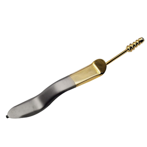 Retractor Bucal Quirúrgico Dental con Succión - Product Image 5