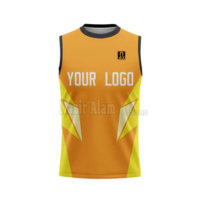 Uniformes 7v7 de diseño personalizado, conjunto deportivo de tela transpirable para partidos, entrenamientos y eventos. Uniformes 7v7. - Product Image 3