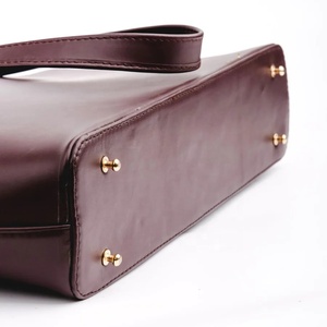 Sacs à main en cuir véritable AZORES SPORTS pour femmes, très tendance pour l'été, sacs à bandoulière de luxe pour femmes, durables pour une utilisation en extérieur - Product Image 4