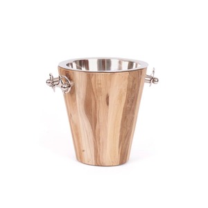 Seau à glace en bois de style lodge de luxe, avec insert en acier inoxydable et détails en métal, pour refroidir les bouteilles de vin, avec garniture en fer forgé de type mors de cheval, style ferme - Product Image 5