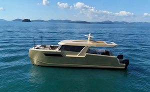 Yacht sportif en aluminium UBI 11511 personnalisé de 11,6 m pour 11 passagers, moteur hors-bord de 300 CV, bateau de 35-40 nœuds, télécommande, transport, pêche - Product Image 2