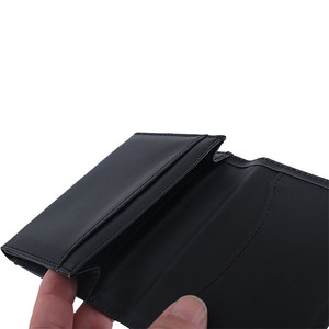Cartera de cuero delgada premium para hombre con bloqueo RFID, tarjetero, proveedor al por mayor, calidad de exportación OEM, a la venta a un precio muy razonable. - Product Image 3