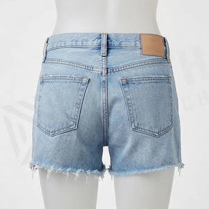 Shorts de Mezclilla Casuales Premium para Mujer, Estilo Boyfriend Desgastado y Roto, para Verano, Ajuste Cómodo, Color Personalizado - Product Image 2