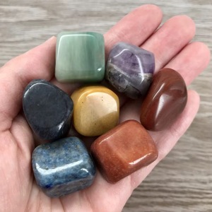 Juego de Piedras de Cuarzo para Terapia Dinámica de 7 Chakras, Multicolor, Ecológicas, con Cristales Tallados de Amatista para Feng Shui - Product Image 4