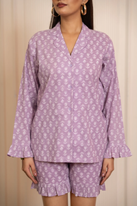 ชุดเซ็ตผ้าฝ้ายพิมพ์ลายบล็อกสำหรับผู้หญิง |   เสื้อเชิ้ตแขนยาวติดกระดุมและกางเกงขาสั้นระบายชาย |   ชุดลำลองสองชิ้นสำหรับผู้หญิง - Product Image 2