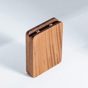 Boîte à bague de fiançailles en bois, intérieur doublé de velours noir, insert pour bague, étui à bague fin - Product Image 5