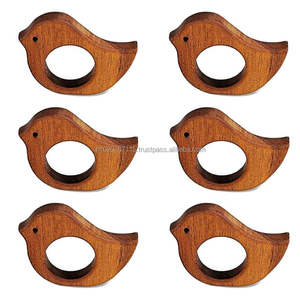 Juego de servilleteros de madera rústicos hechos a mano únicos con detalles artesanales para mesas de comedor, bodas, eventos, restaurantes y ocasiones - Product Image 3