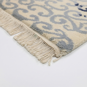 Tapis d'intérieur personnalisé en tissage plat bleu marine et ivoire avec franges pour hôtel, villa, salon - Product Image 6