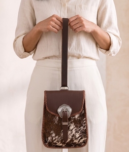 Sac banane en cuir de vachette à imprimé animal, sac à bandoulière à rabat avec bord tressé pour femme - Product Image 5