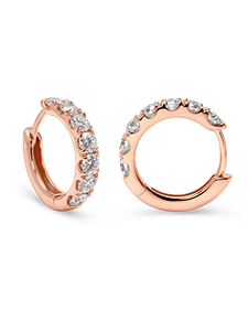 Pendientes Huggie con Diamante Cultivado en Laboratorio de 0.5 Ct, Diseño Redondo en Oro Amarillo, Blanco y Rosa de 18K - Product Image 3