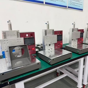 Equipo Compacto de Moldeo a Baja Presión para la Encapsulación de PCB Frágiles y Microinterruptores - Product Image 5