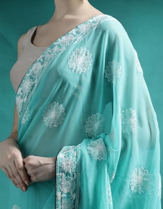 Sari de créateur KV avec blouse non cousue - Product Image 5