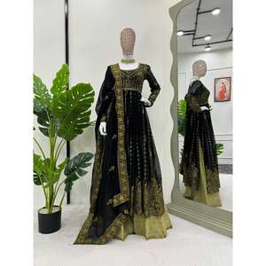 Salwar Kameez en soie de créateur - Ensemble haut et bas pour soirée avec dupatta, taille XL - Product Image 2