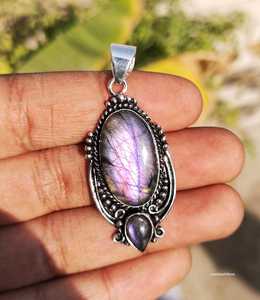 Pendentif en labradorite fait main, argent sterling 925, collier vintage bohème, bijoux en pierres précieuses, cadeau NIKHIL GEMS, unisexe, fiançailles - Product Image 1