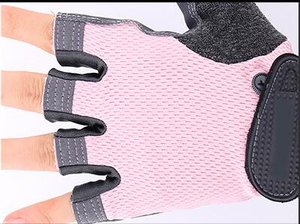 <b>Half</b> Finger Fitness Gloves Unisex Breathable Non <b>Slip</b> Grip Adjustable Wrist Strap Gym Weight Lifting Workout Training Gloves - Product Image 4