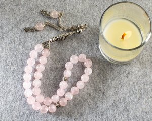 Tasbih en résine artisanale écologique de qualité supérieure, élégantes perles de prière islamiques pour hommes et femmes, collection religieuse classique - Product Image 4