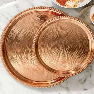 Plateau de service décoratif de luxe traditionnel en cuivre martelé, style antique, rond, pour la maison, les mariages et les restaurants - Product Image 5