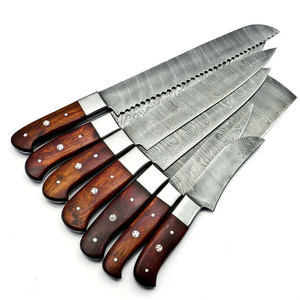 Ensemble de couteaux de chef en acier Damas de qualité supérieure avec finition élégante et design de manche ergonomique pour la cuisine professionnelle et les restaurants - Product Image 2