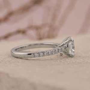 Ayla <b>Cushion</b> & <b>Round</b> Diamond Lab Grown Diamond Pave Engagement Ring 1ct 2ct 3ct 4ct 5ct Diamond Ring 14K 18K PLT950 - Product Image 3