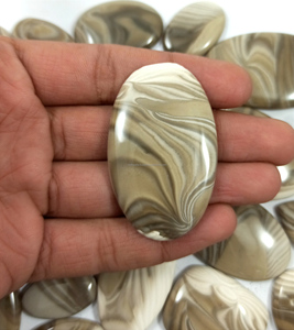 Wholesale Natural Flint Agate Cabochon Smooth Hand Polished Semi Precious Loose Gemstones Flat Back Smooth Design Flint Jasper - Product Image 5