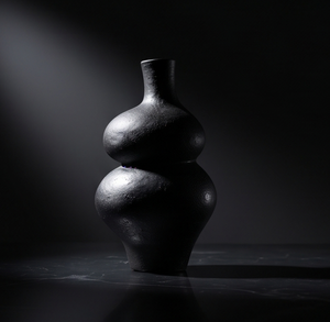 Vase décoratif moderne en métal noir texturé en forme de gourde, pour bibliothèque, bureau, décoration de table, vente en gros - Product Image 2