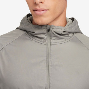 Lightweight <b>Reflective</b> <b>Running</b> <b>Jacket</b> With Full Zip Closure <b>Reflective</b> Details And Quick Dry Material For Fitness Activities - Product Image 5