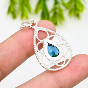 Collier de luxe en argent 925 avec topaze bleue de Londres - Product Image 3