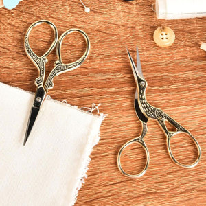 Ciseaux à broder professionnels en acier inoxydable avec pointe aiguisée, ciseaux à couture et à travaux manuels - Product Image 4