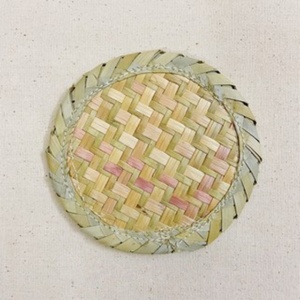 Wholesale Rattan Wicker Coasters <b>Mats</b> and Pads for Tea <b>Cups</b> Coffee Shops OEM Custom Logo for Restaurant Hotel - Product Image 3