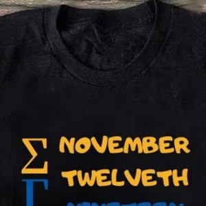 ซิกมาแกมมาโรเสื้อยืดเดือนมกราคมสีดำแขนสั้นเสื้อยืดกราฟิกแบบกำหนดเองตัวอักษรกรีกเครื่องแต่งกายลำลองสำหรับฤดูร้อน - Product Image 3