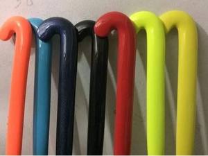 Bâtons de hockey sur gazon en fibre de carbone avec EVA et fibre de verre, légers et durables - Product Image 3