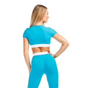 Sujetador deportivo acolchado transpirable para mujer con diseño de logo personalizado, soporte medio, espalda cruzada, 100% nailon, tipo top de yoga - Product Image 2