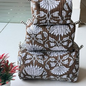 Royal Fair Custom Printing Pattern Quilted Cotton Cosmetic Bag Floral Cosmetic <b>Toiletry</b> Bags <b>Storage</b> Portable Beauty Makeup Bags - Product Image 5
