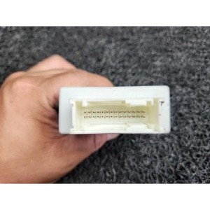 ECU และโมดูลคอมพิวเตอร์มือสองสำหรับรถยนต์ซีรีส์ 7 รุ่น 3714679866201 - Product Image 4