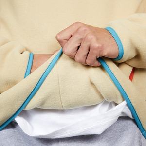 Sudadera de cuello alto con media cremallera de lana polar personalizada de alta calidad, sudaderas con capucha y sudaderas informales ajustadas de línea larga de hip hop para hombres - Product Image 5