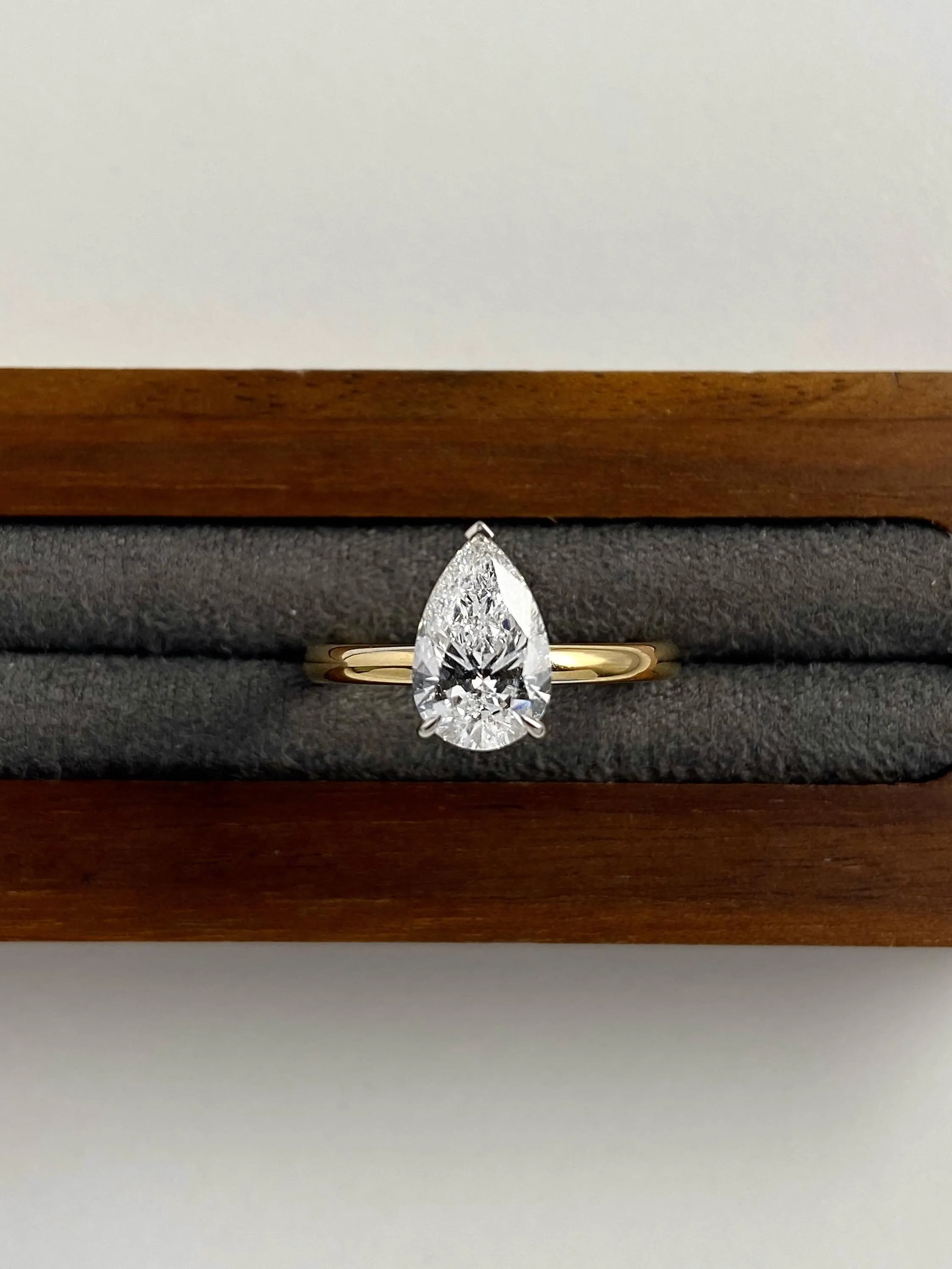 ทองคำสีเหลือง