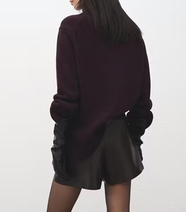 Shorts en satin noir uni pour femme, taille mi-haute, fermeture élastique, design drapé, coupe classique - Product Image 3