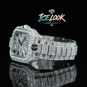 ICE LOOK JEWELERY นาฬิกาข้อมือผู้ชายสแตนเลสสตีลทรงสี่เหลี่ยม 40 มม. คริสตัลแซฟไฟร์ประดับเพชรเรืองแสงแบบอะนาล็อกวินเทจ - Product Image 4