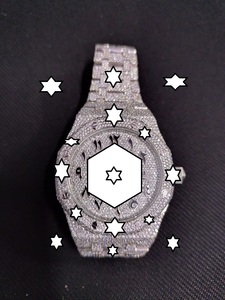 Montre de luxe édition limitée Hip Hop Moissanite avec mouvement automatique, cadran en cristal, bracelet en acier inoxydable 20 mm, 39 mm, unisexe, personnalisable - Product Image 1