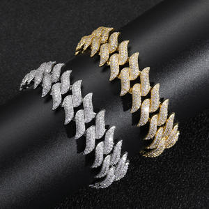 Bracelet Hip Hop en Moissanite et Diamants Scintillants, Style Cuban Link, Idéal pour le Streetwear, les Soirées et le Quotidien - Product Image 3