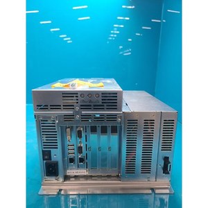 Régulateur de pression de système de gaz TEL UC4GSRS2Y3, utilisé comme pièce détachée d'équipement semi-conducteur d'occasion - Product Image 2