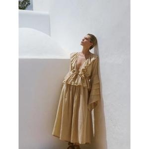Vestido Maxi Beige Bohemio para Mujer, Largo hasta el Suelo, Cuello en V Profundo, Manga con Volantes, Cintura Natural, Ecológico, de Algodón, para Vacaciones en Resort - Product Image 3