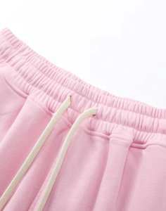 Shorts en coton tricoté de haute qualité pour femmes avec logo personnalisé, effet délavé, tendance et à la mode - Product Image 3