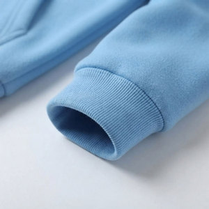 Sweat à capuche classique pour homme, vêtements en gros, intérieur brossé doux, manches longues, design avec étiquette privée personnalisée - Product Image 3