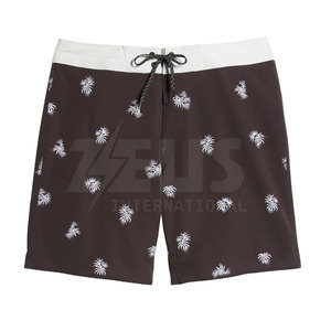 Pantalones cortos de sublimación de nuevo diseño para ropa deportiva, creados para estilos de vida activos y programas de equipo. - Product Image 5