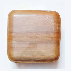Assiettes carrées jetables en fibre de palmier d'origine indienne, disponibles en plusieurs tailles, idéales pour les restaurants et la restauration - Product Image 1