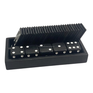 Juego de Dominó y Dados de Resina Negra Premium Hecho a Mano – Juego de Mesa Clásico para Familiares y Amigos, Regalo Ideal - Product Image 2