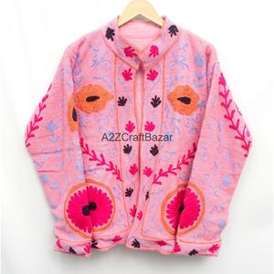 Lote al por mayor de chaquetas de algodón TNT Suzani bordadas, chaqueta rosa con bordado floral a mano, cuello mandarín, manga larga - Product Image 4